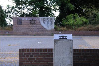 Ein Bild des Synagogenplatzes in Kleve.